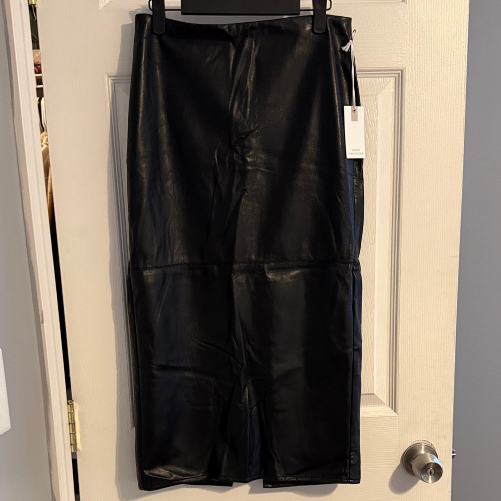 Good American Black Faux Leather Skirt